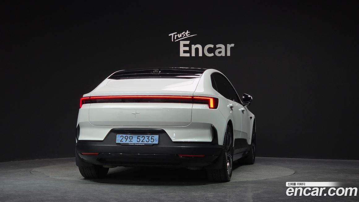 Polestar Polestar 4 2025