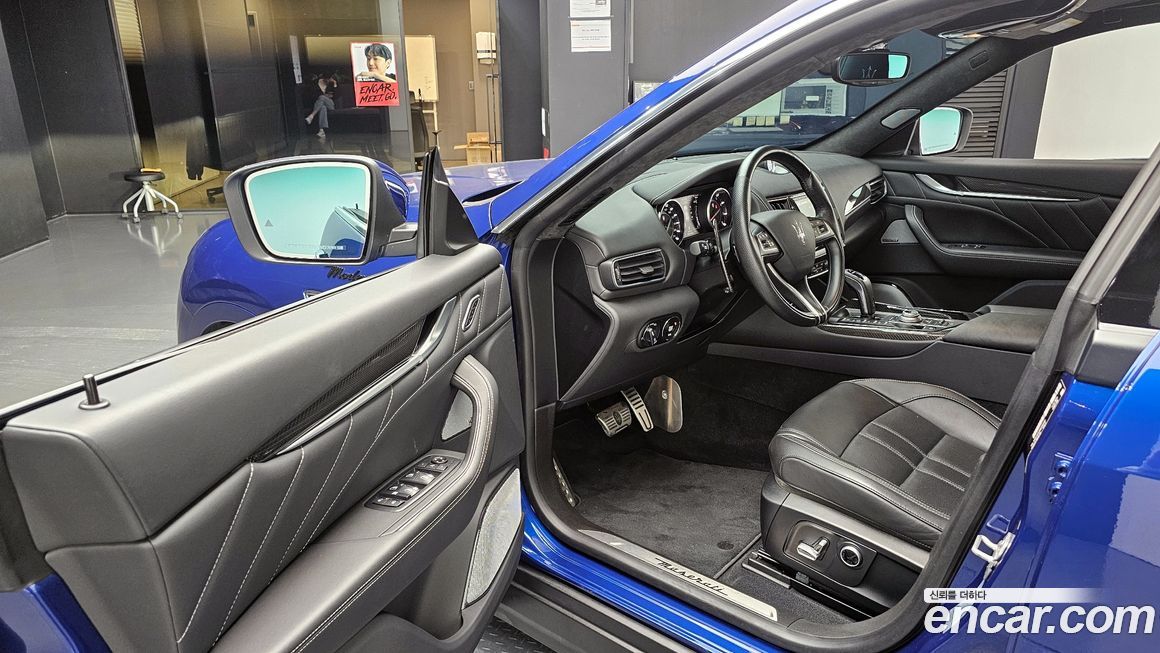 Maserati Levante 2022
