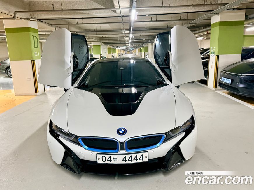 BMW i8 2016