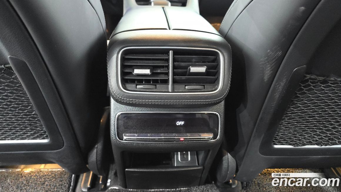 Mercedes-Benz GLE-Class 2021