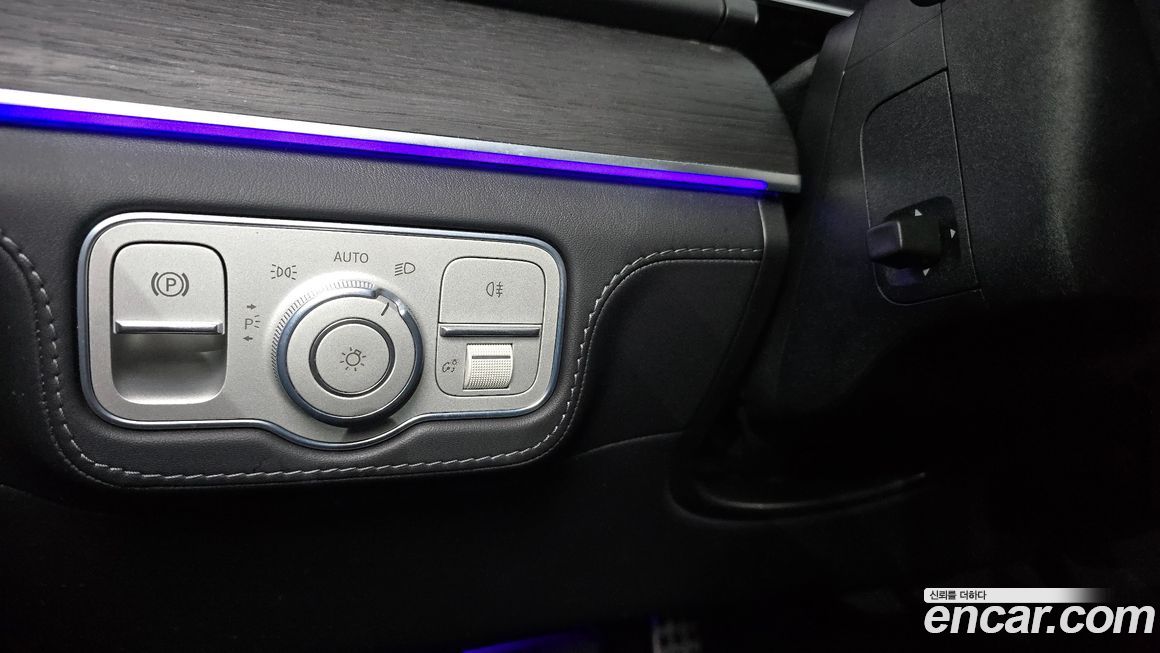 Mercedes-Benz GLE-Class 2021