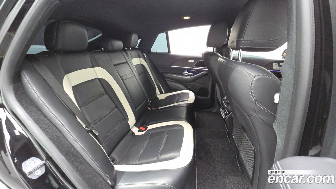 Mercedes-Benz GLE-Class 2021