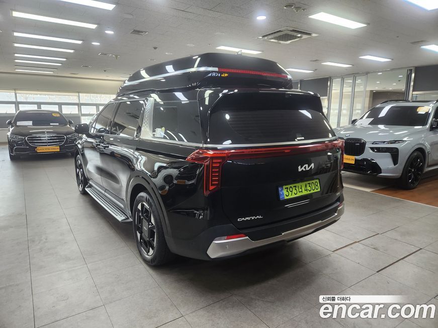 Kia Canival 2025
