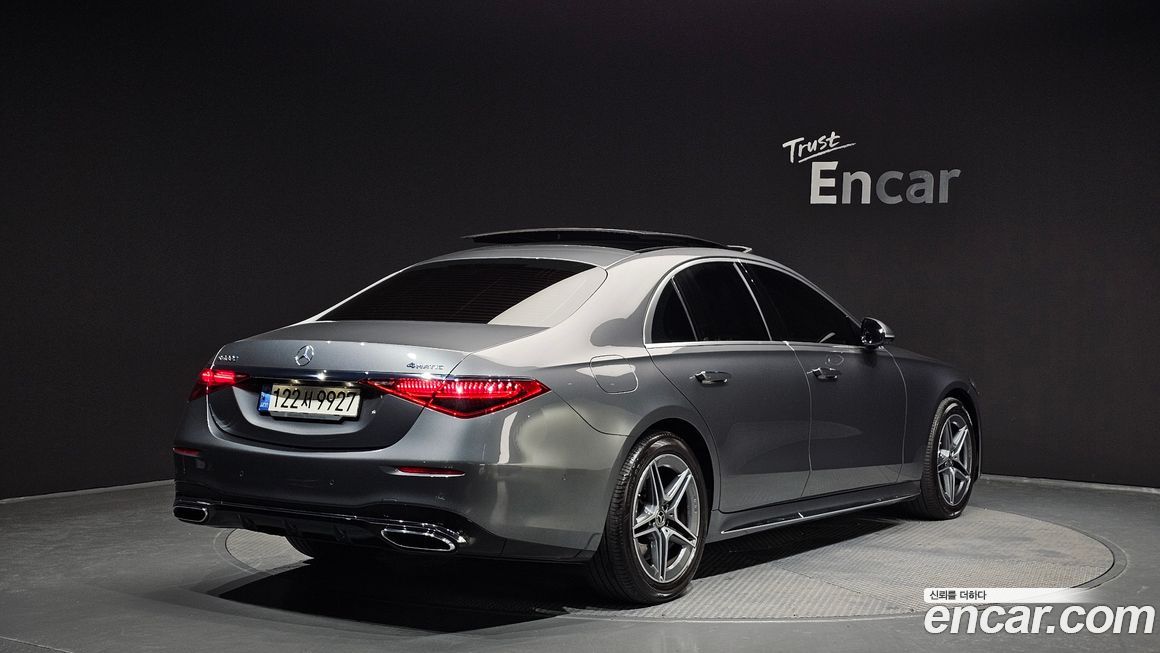 Mercedes-Benz S-Class 2022