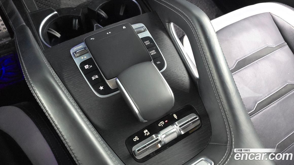 Mercedes-Benz GLE-Class 2021