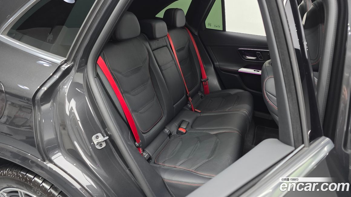 Mercedes-Benz GLC-Class 2024