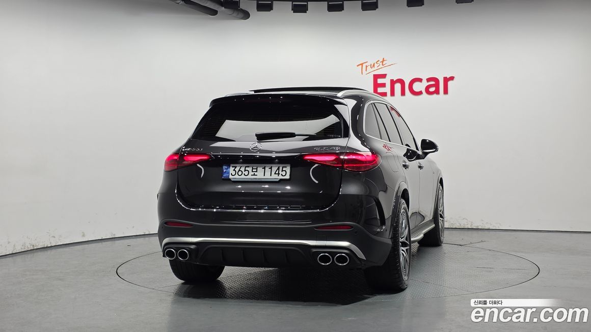 Mercedes-Benz GLC-Class 2024