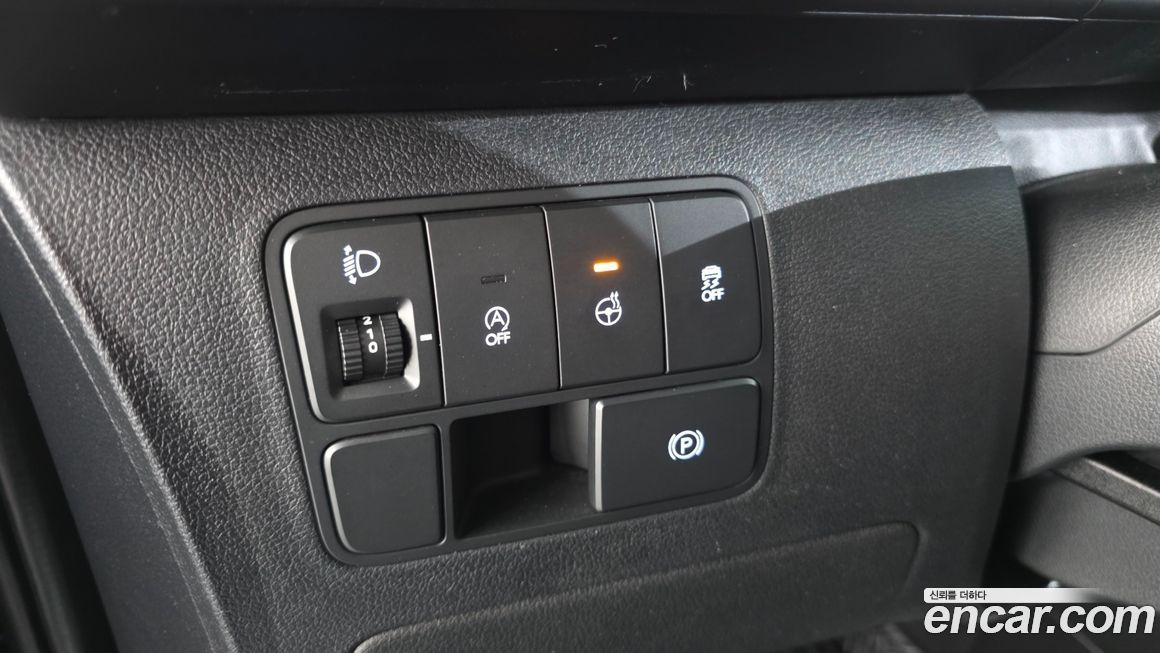 Hyundai Staria 2023