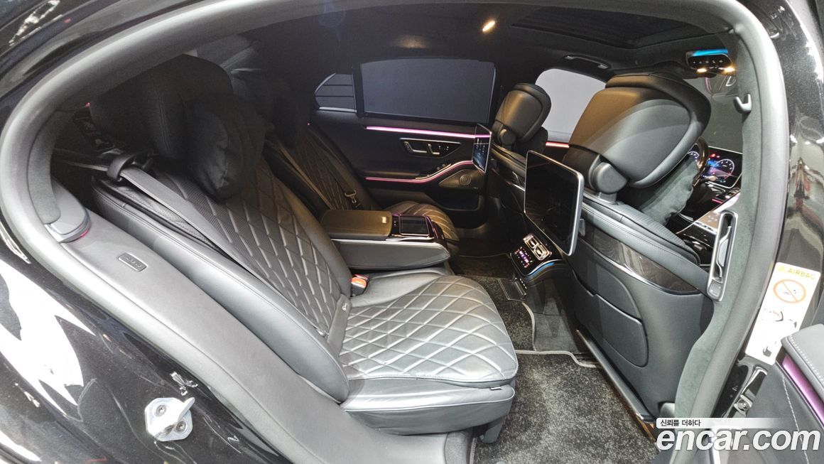 Mercedes-Benz S-Class 2021