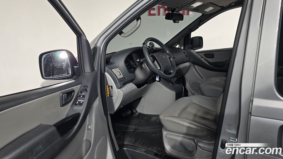 Hyundai Starex 2021
