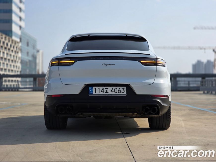 Porsche Cayenne 2022