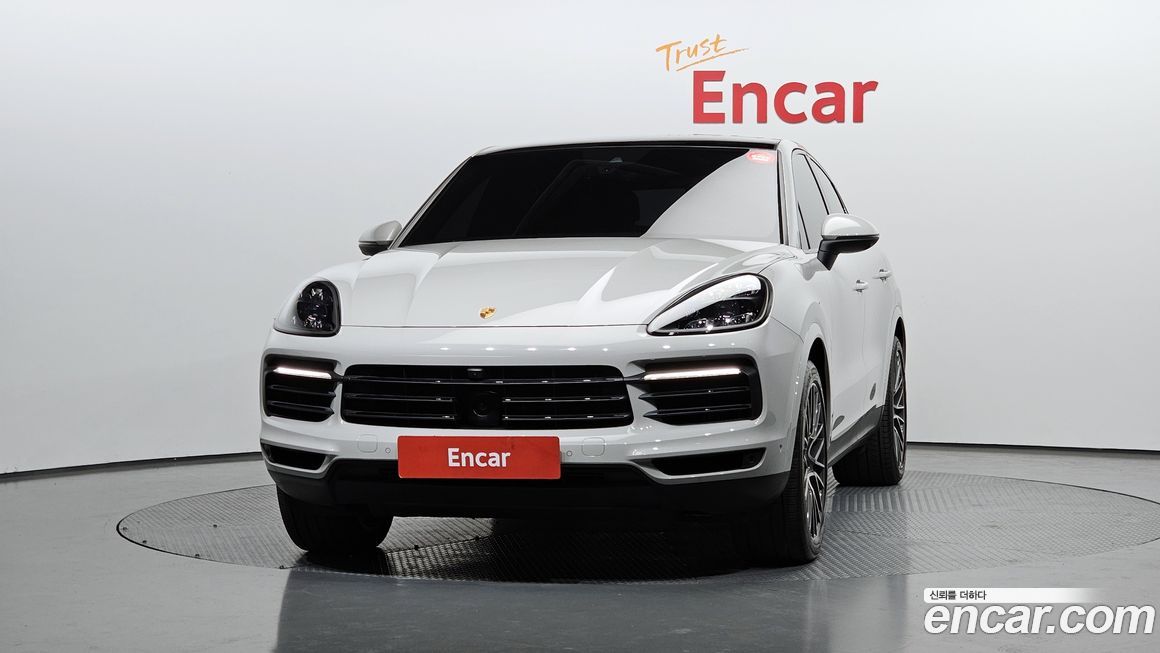 Porsche Cayenne 2021