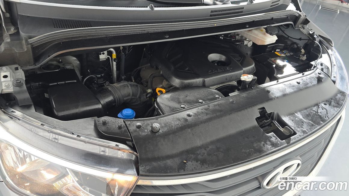 Hyundai Starex 2021