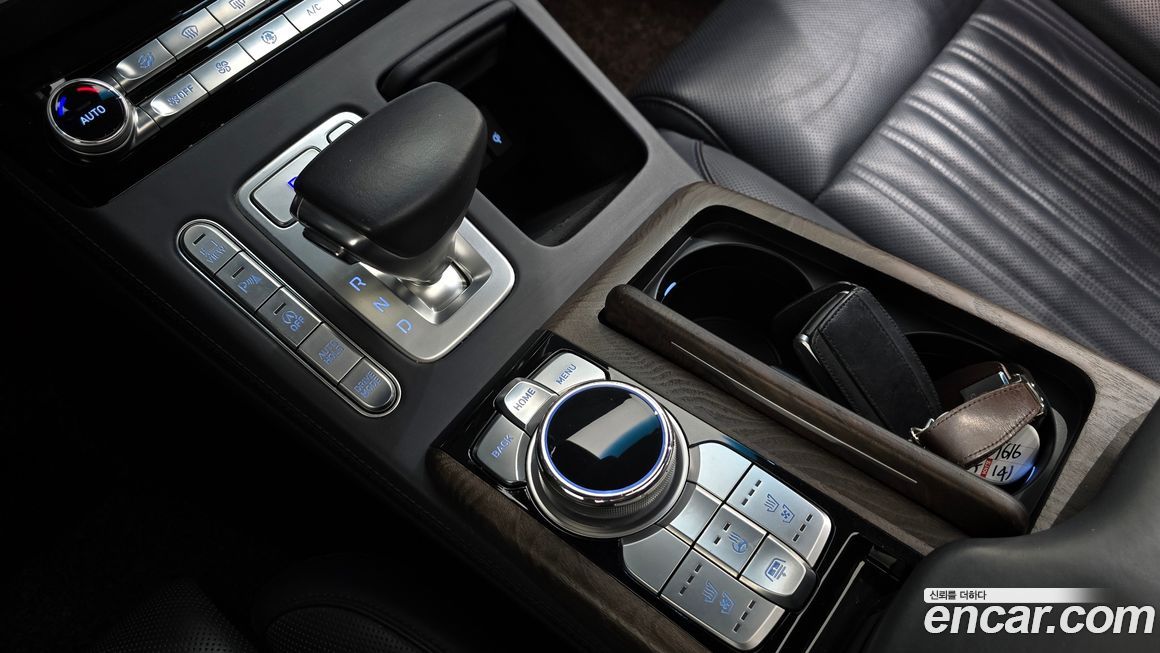 Genesis G90 2019