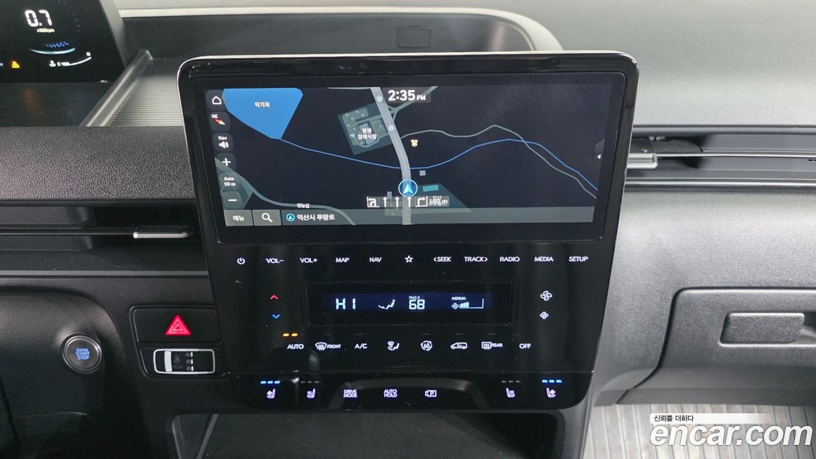 Hyundai Staria 2023