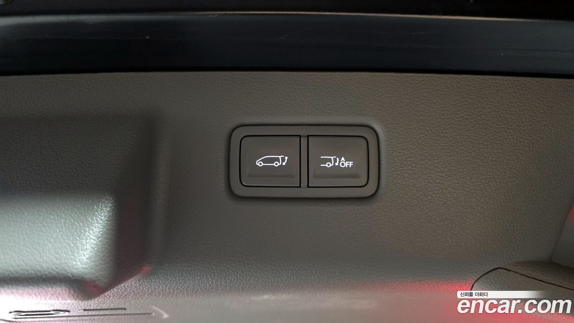 Hyundai Staria 2025