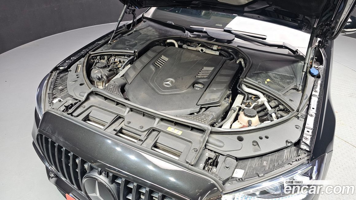 Mercedes-Benz S-Class 2021