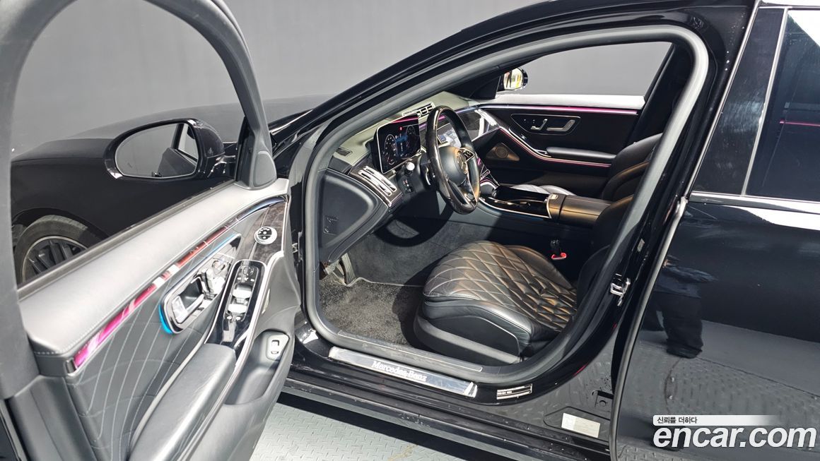 Mercedes-Benz S-Class 2021