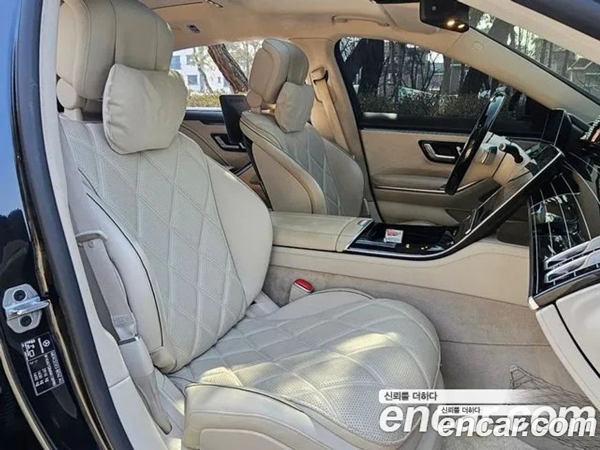 Mercedes-Benz S-Class 2022