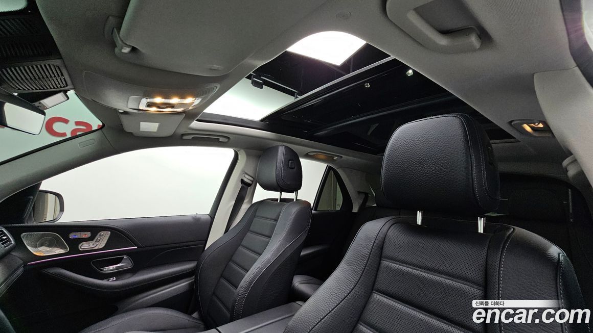 Mercedes-Benz GLE-Class 2025