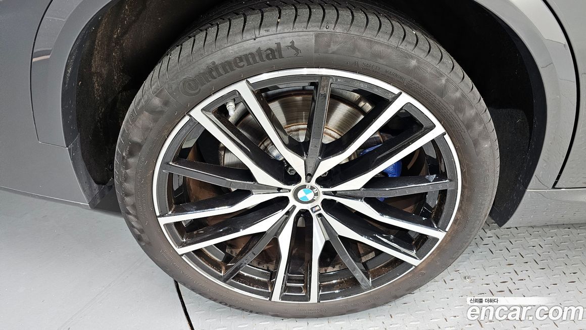 BMW X5 2023