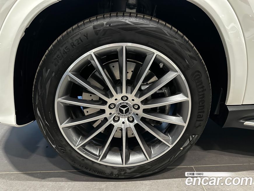 Mercedes-Benz GLE-Class 2025