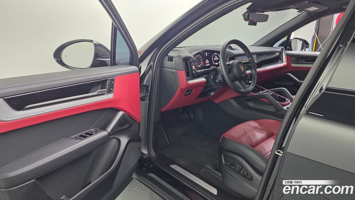 Porsche Cayenne 2024