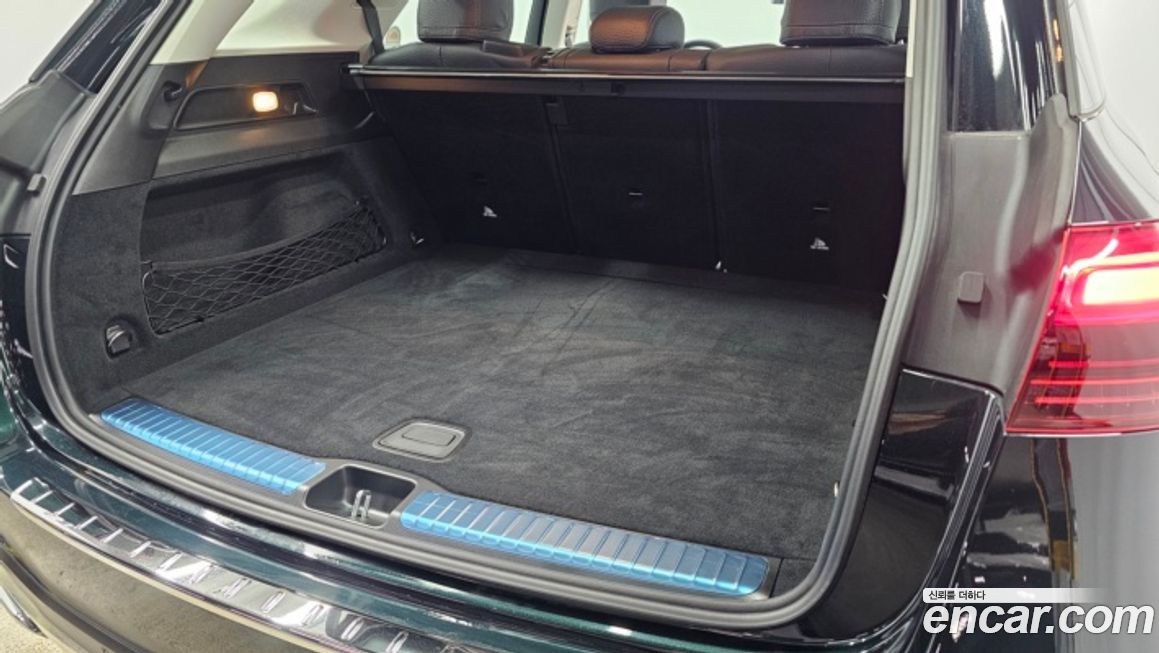 Mercedes-Benz GLE-Class 2025