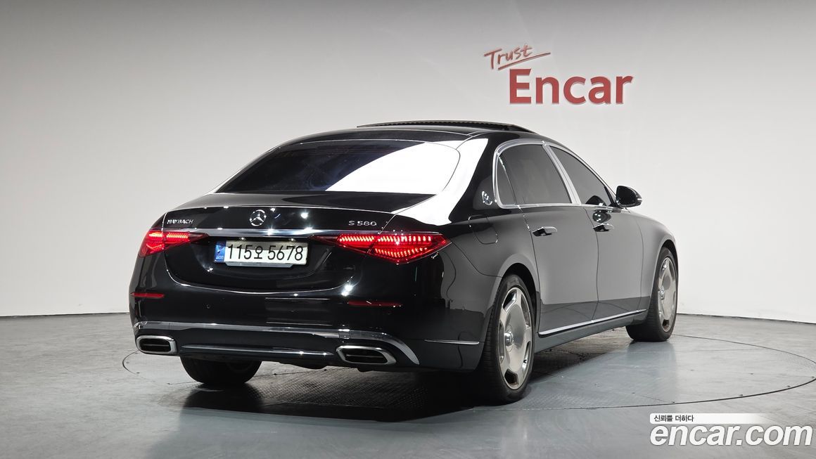 Mercedes-Benz S-Class 2022