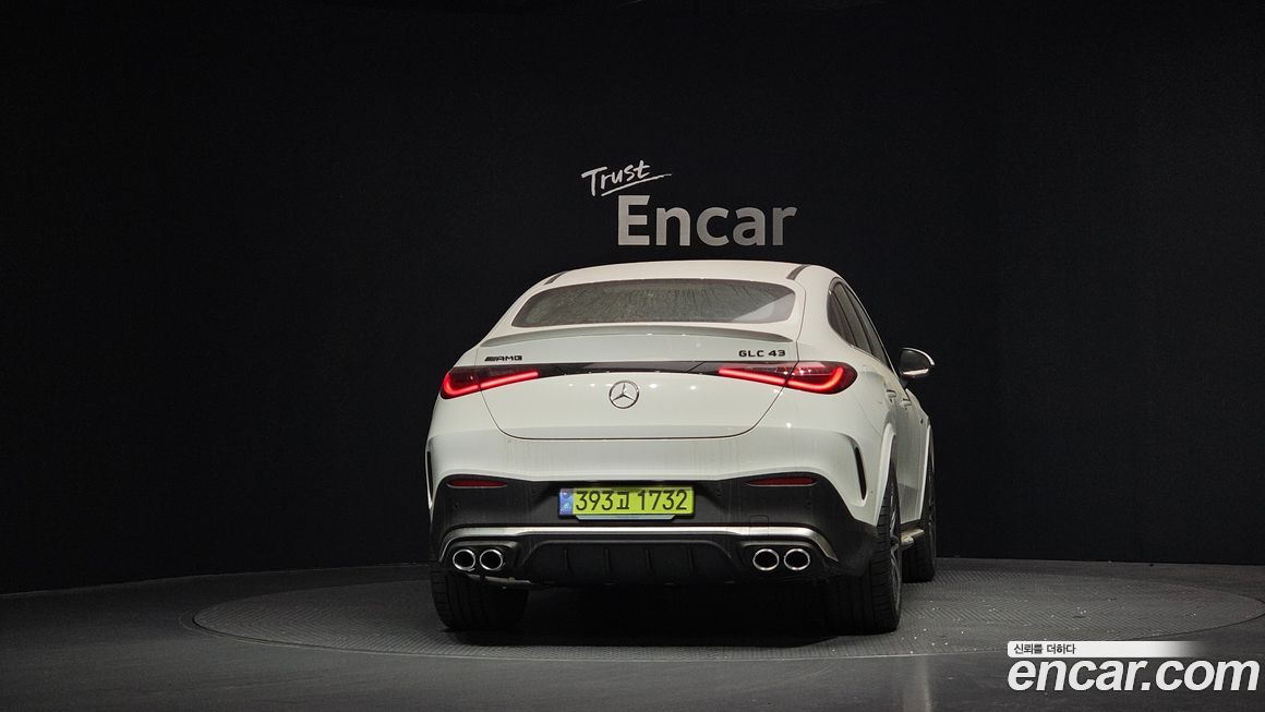 Mercedes-Benz GLC-Class 2026