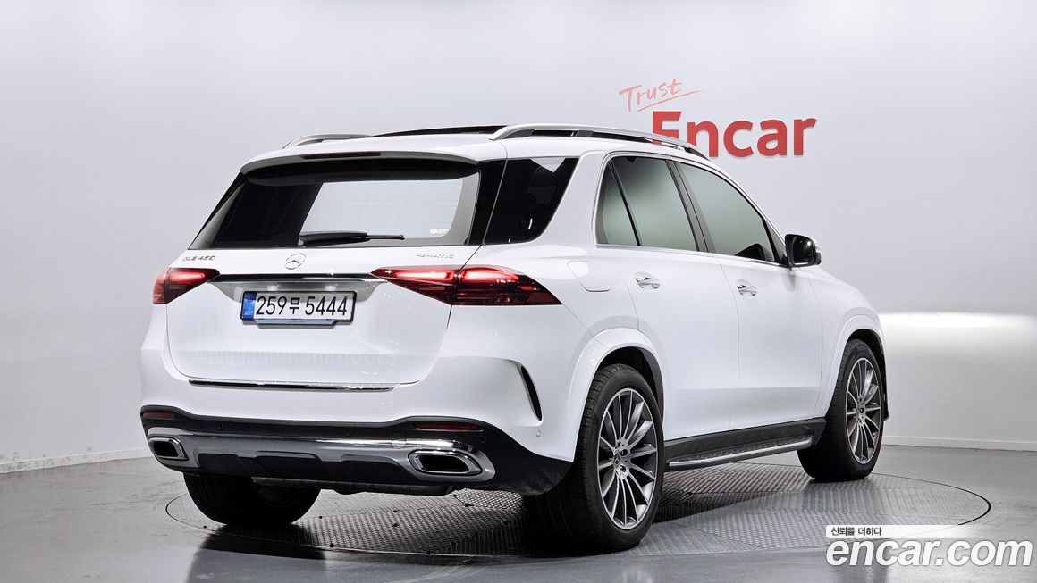 Mercedes-Benz GLE-Class 2025