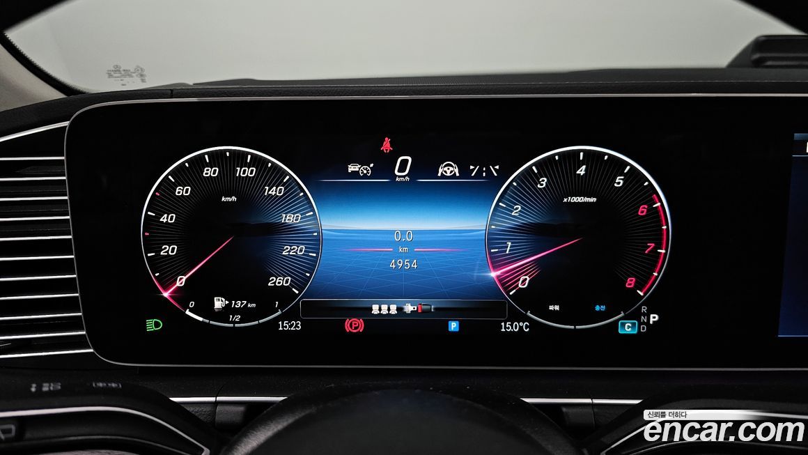 Mercedes-Benz GLE-Class 2025