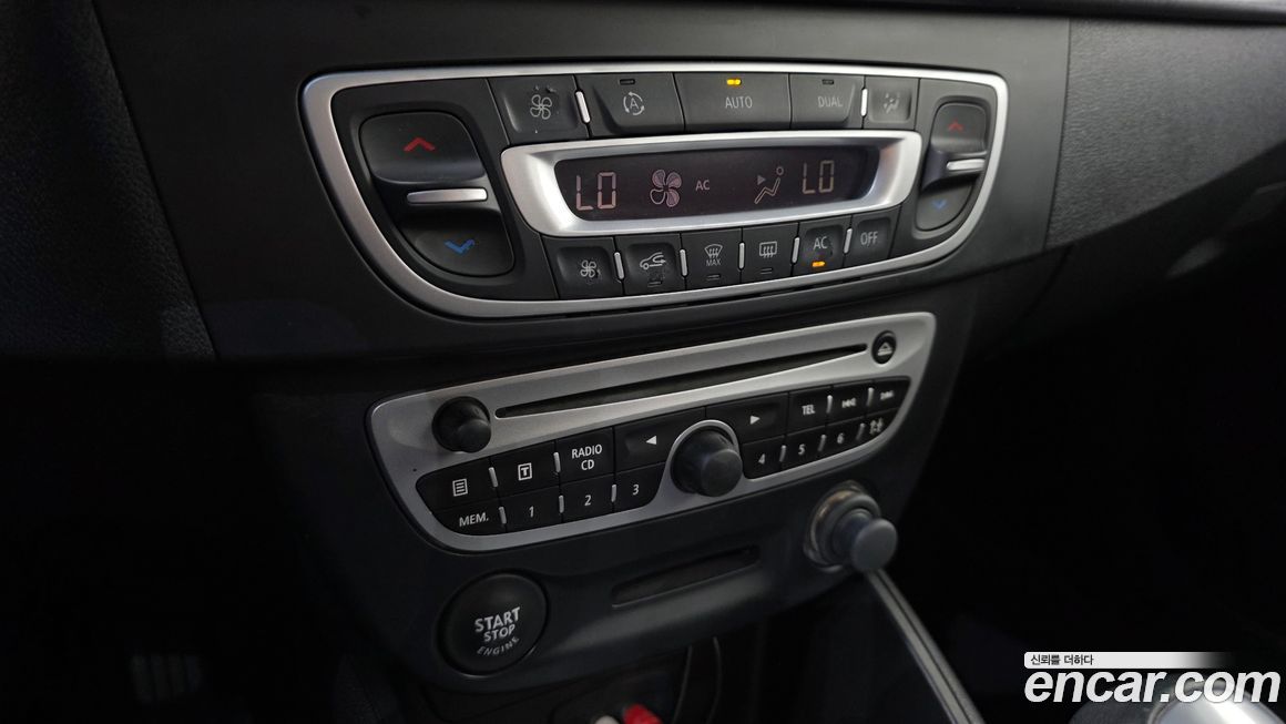 Renault-KoreaSamsung SM3 2010