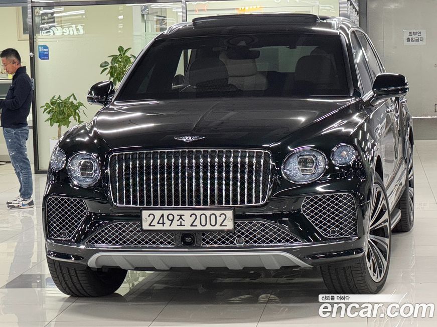 Bentley Bentayga 2024