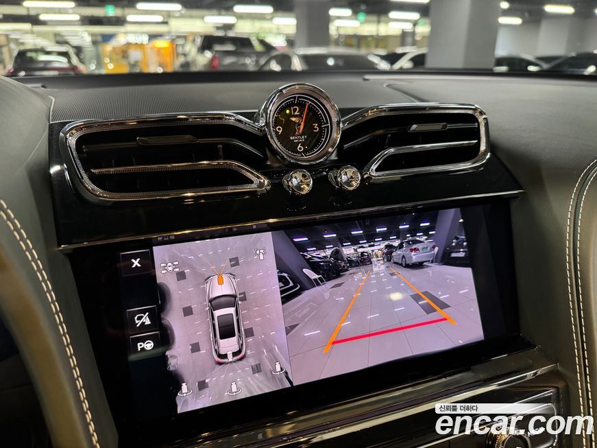 Bentley Bentayga 2024