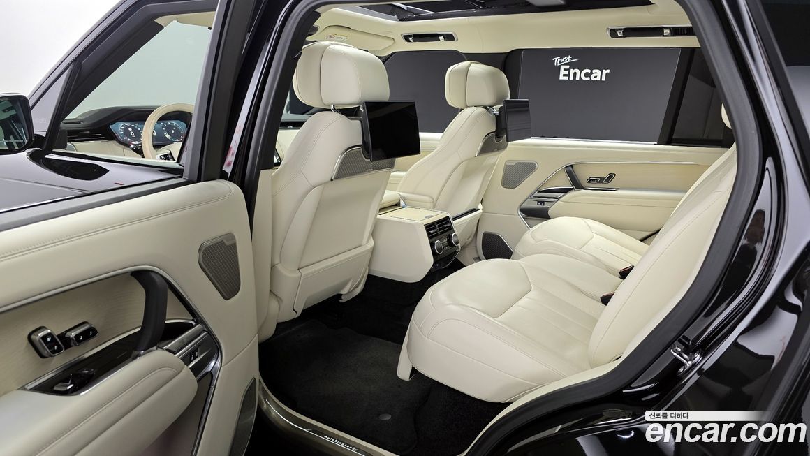 Land Rover Range Rover 2024