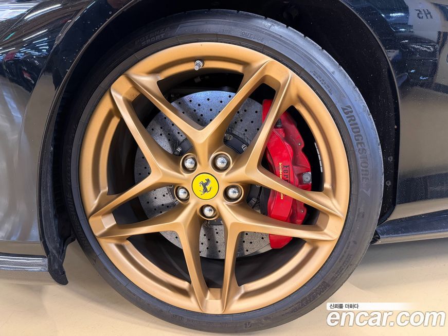 Ferrari Roma 2024
