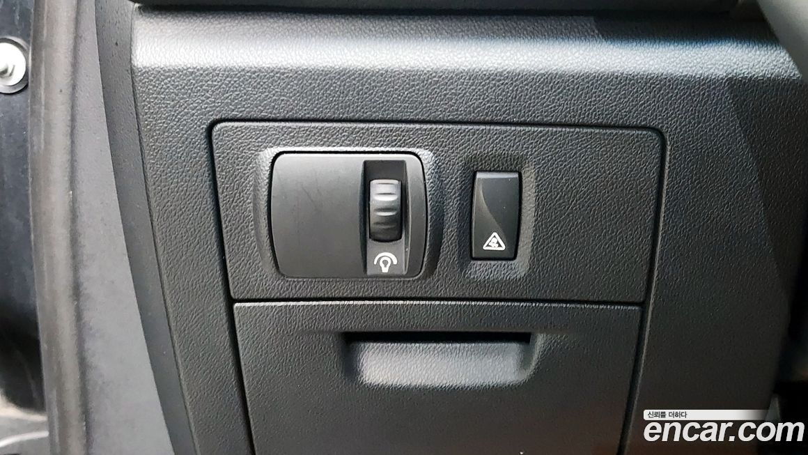 Renault-KoreaSamsung SM5  2012