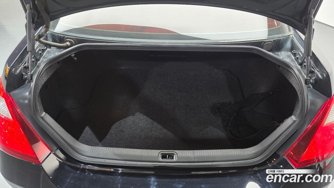 Renault-KoreaSamsung SM7 2010