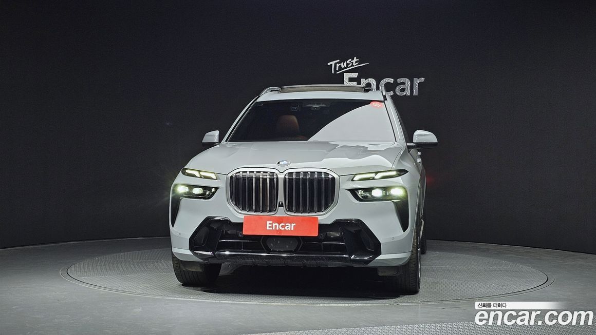 BMW X7 2024