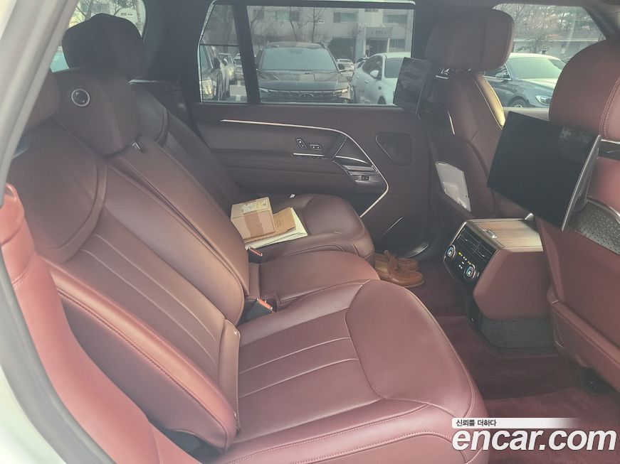 Land Rover Range Rover 2023