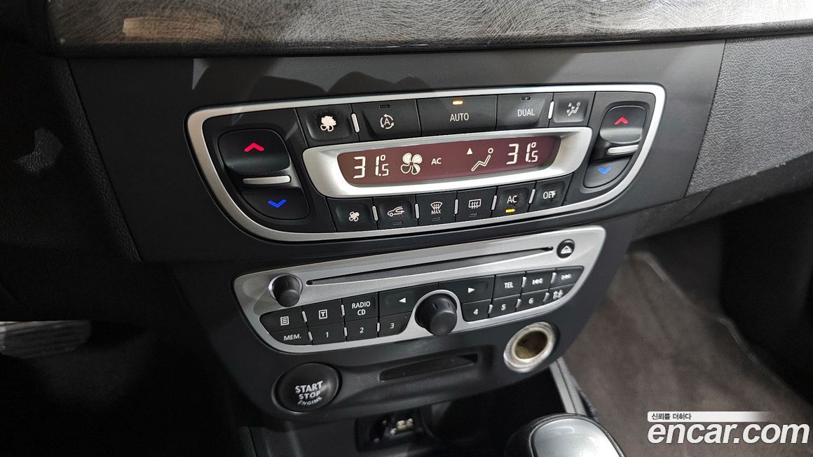 Renault-KoreaSamsung SM3 2012