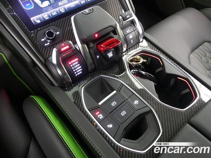 Lamborghini Urus 2024