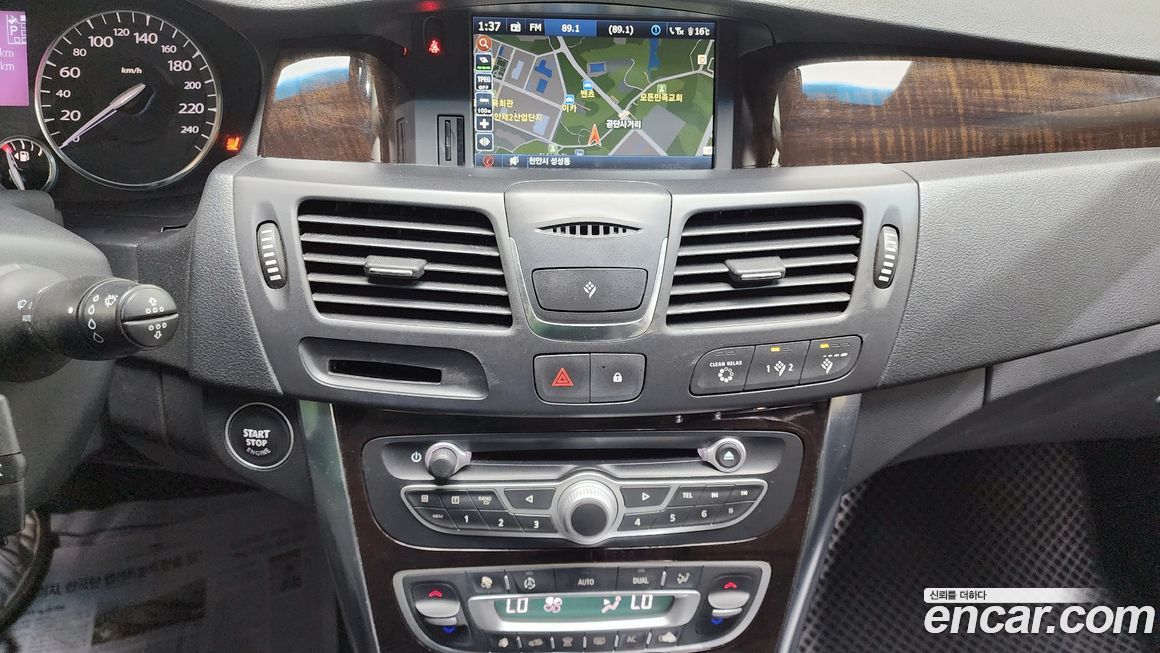 Renault-KoreaSamsung SM5  2012