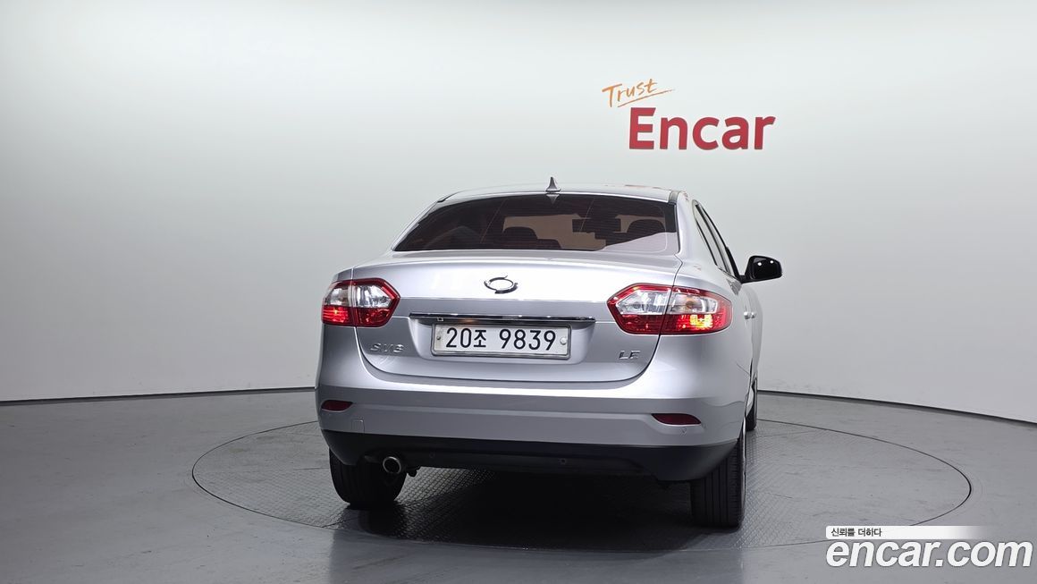 Renault-KoreaSamsung SM3 2010