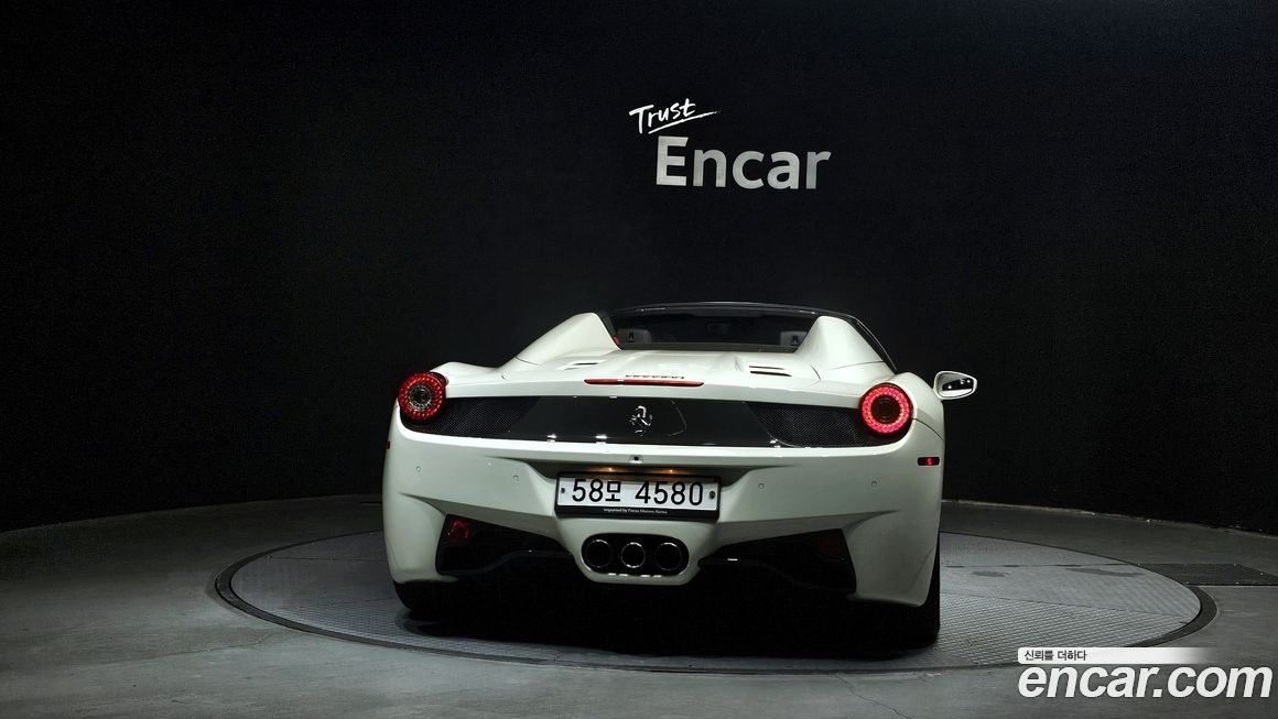 Ferrari 458 2013