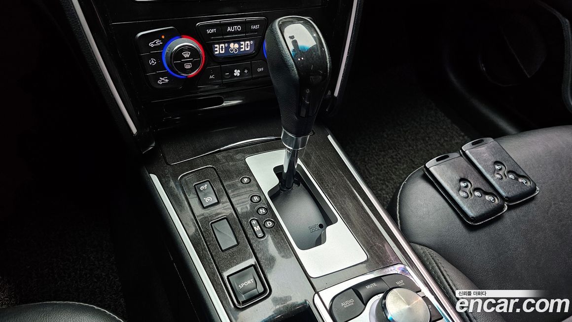 Renault-KoreaSamsung SM7 2014