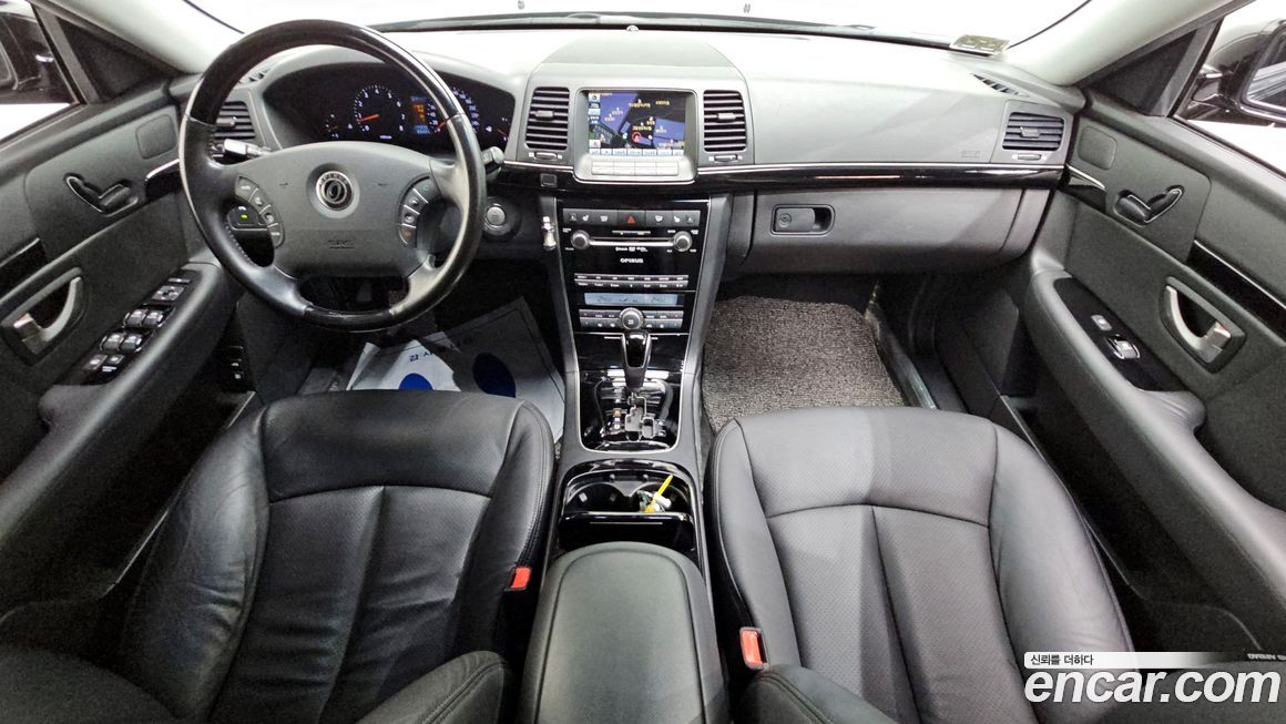 Kia OPIRUS 2010