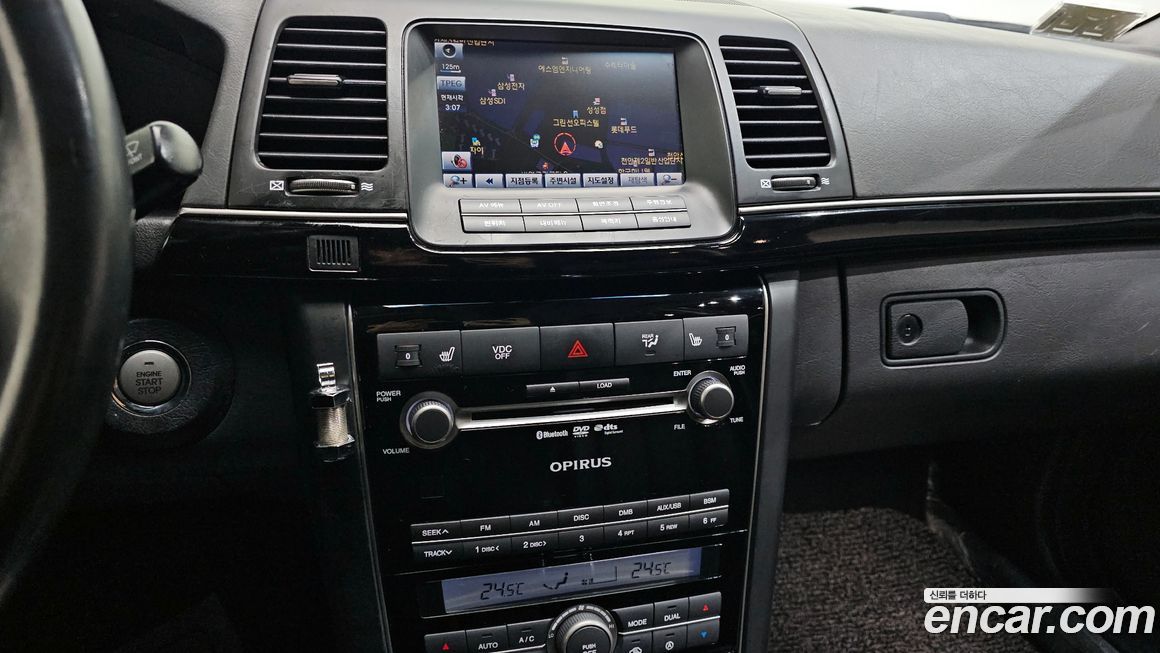 Kia OPIRUS 2010