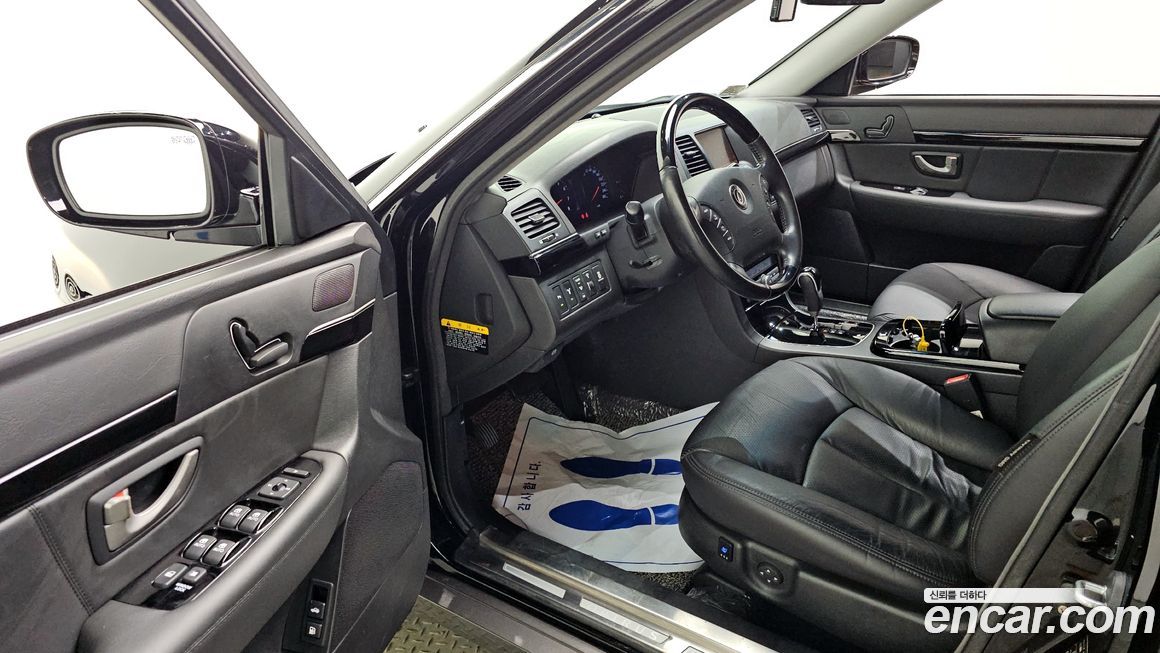 Kia OPIRUS 2010